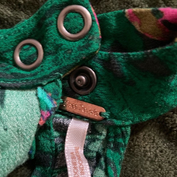 Free People Drift Away Cold Shoulder Tunic Size S/P - Picture 9 of 9